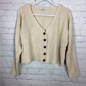 American Eagle Button Up V-Neck Cropped Overszied Sweater Women's Size‎ XS GUC
